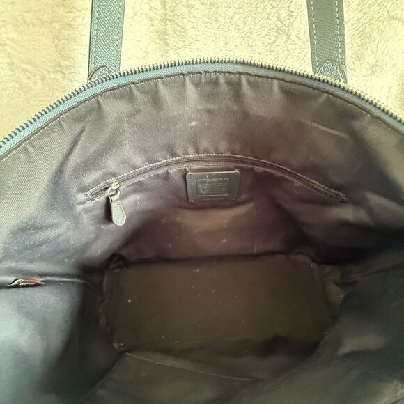 Coach Gallery Cross Grain Leather Tote - Picture 12 of 14